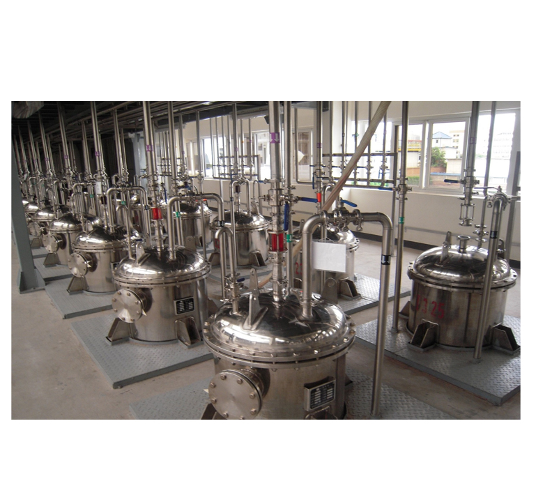 Production line for extracting organic and natural anthocyanin from fruits and vegetables